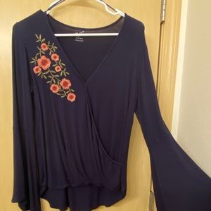 Bell sleeve top